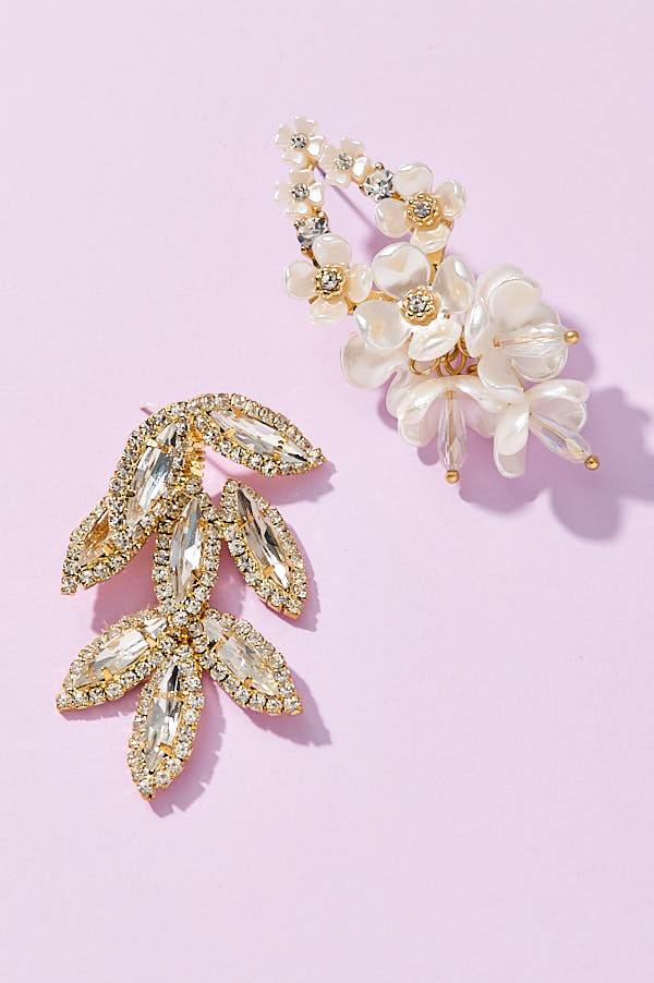 Nadia Earrings C color checker